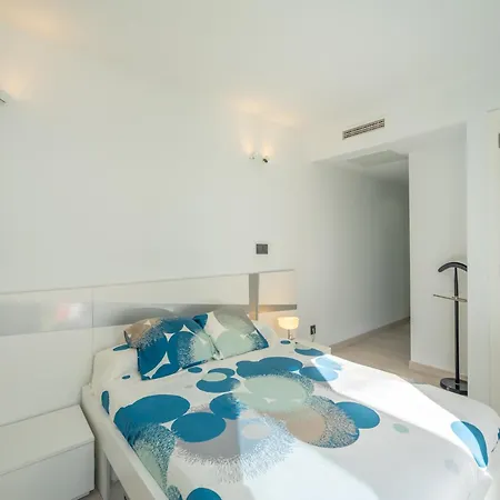 Seaside With Swimming Pool Santa Margalida