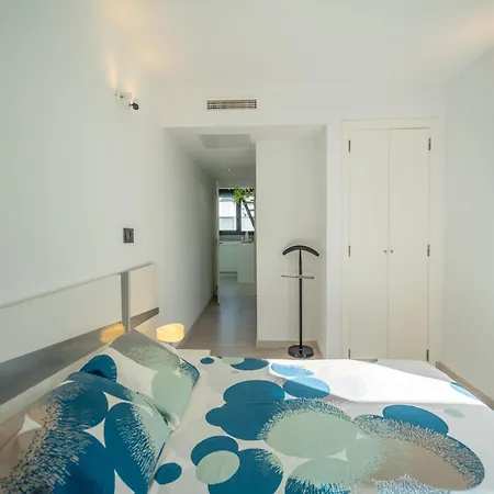 Seaside With Swimming Pool Villa